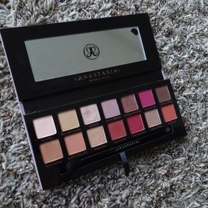 Anastasia Beverly Hills Modern Renaissance Palette